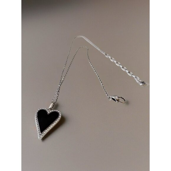 Brighton DAZZLING LOVE HEART Black Crystal Necklace Reversible NWOT - Picture 5 of 5